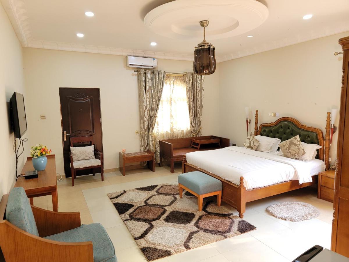 Afri-Royal Hotel Accra Kültér fotó
