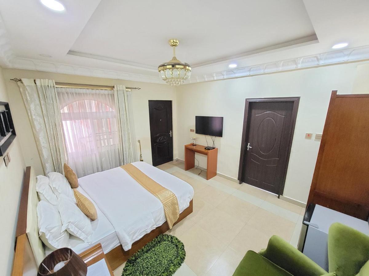 Afri-Royal Hotel Accra Kültér fotó