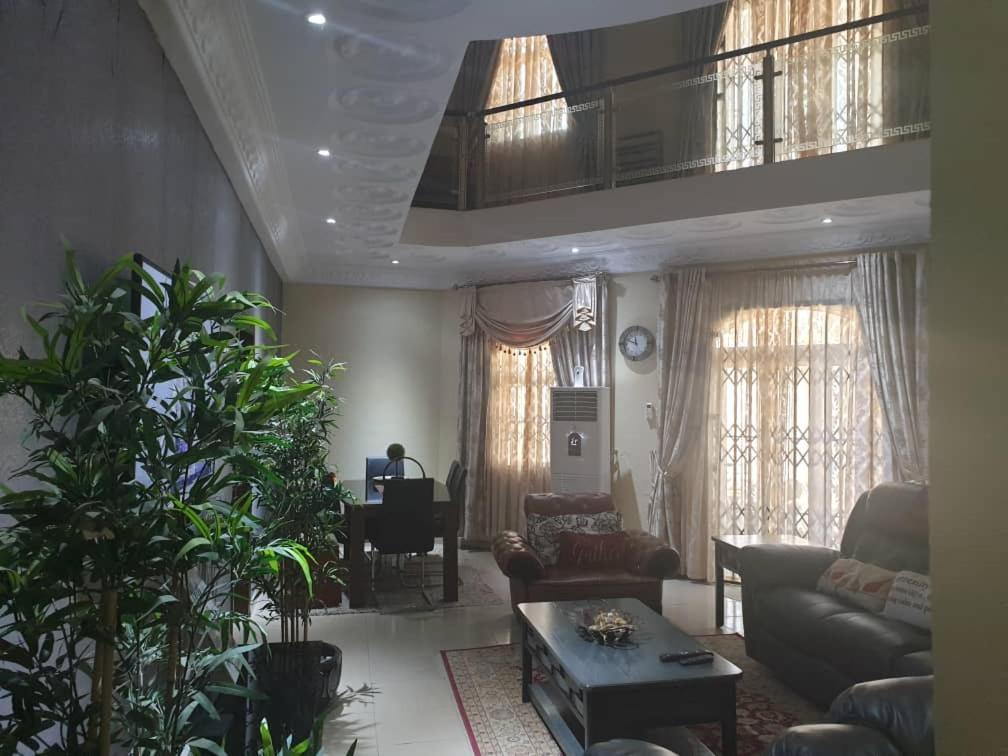 Afri-Royal Hotel Accra Szoba fotó